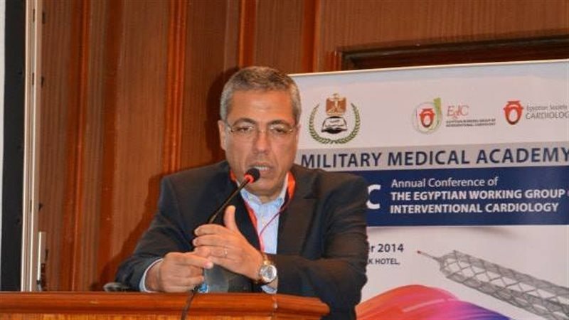 الدكتور خالد شكرى،