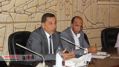 بالصور.. محافظ البحيرة يشدد على رؤساء الأحياء رفع كفاءة النظافة بالمدن والمراكز