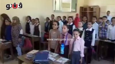 بالفيديو.. تلاميذ «أبوكبير» يقرؤون الفاتحة على أرواح شهداء سيناء