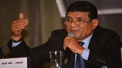 بالفيديو.. خبير اقتصادي يكشف خطر قرض صندوق النقد على مصر