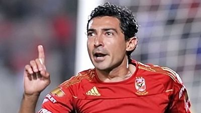 الخلفية تمنع بركات من تدريبات الأهلى فى السعودية