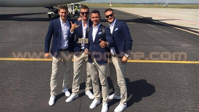 بالصور.. منتخب التشيك يصل فرنسا للمشاركة في «يورو 2016»