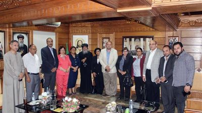 أسقف المنيا يستقبل وفدا برلمانيا لمتابعة أحداث الكرم