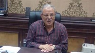 محافظ المنيا يناقش استعدادات موسم توريد القمح