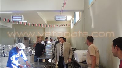 بالصور.. مدير أمن الإسماعيلية يحذر الأفراد من قبول وجبات خارجية