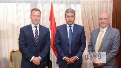 وزير الطيران المدني يستقبل منظمي المنتدى الأفريقي بالقاهرة