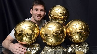 بالصور.. 4 شموس ذهبية فى حذاء 