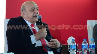 حسين صبور: احتكار الدولة للأراضي أسوأ ما في السوق المصري