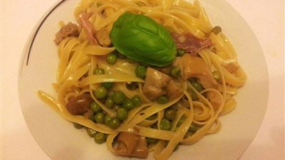 تالياتيلي مع المشروم والبسلة من مطبخ الشيف ريمو