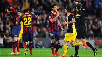 دوري أبطال أوروبا يدخل مرحلة الجد.. برشلونة يصارع أتلتيكو في موقعة «كامب نو».. مدرب البرسا يخشى سيناريو 2014.. «ميسي» يبحث عن الهدف 26 في شباك مدريد.. وبايرن ميونيخ في مهمة صعبة أم