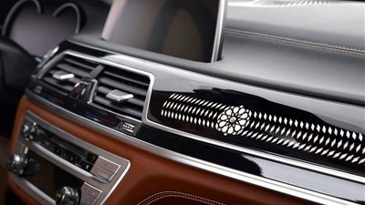 بالصور.. «BMW» تطلق نسخة مرصعة بـ «الألماس» من الفئة السابعة