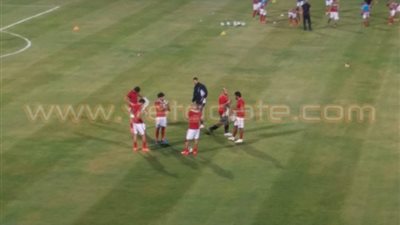 بالصور.. إحماء فريقي الأهلي وزيسكو قبل انطلاق المباراة