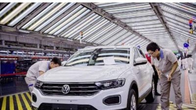 الصين تستدعي 1637 سيارة بنتلي بنتايجا