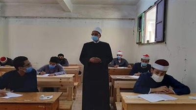 بدء امتحان مادة 