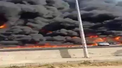 10 صور ترصد آثار حريق طريق الإسماعيلية الصحراوي