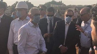 وزير البترول يتابع  حريق خط نقل مواد بترولية على طريق الإسماعيلية