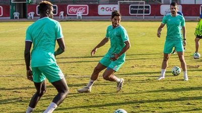 حمدي فتحي يشارك في 