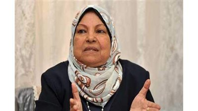 هل من حق الزوجة الحج دون موافقة زوجها؟