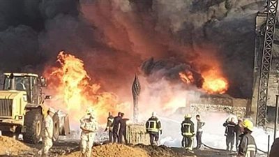التحقيقات: شرارة نيران من سيارة بداية حريق خط بترول الإسماعيلية