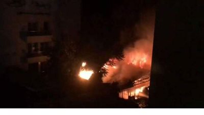 حريق هائل في مصنع ألمونيوم جنوب إيران.. ونشطاء: تابع للحرس الثوري | فيديو