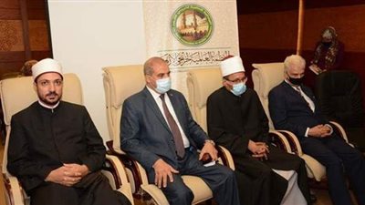 انطلاق دورتين لأئمة باكستان وبنجلاديش بمنظمة خريجي الأزهر عبر الفيديو كونفرانس