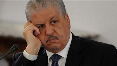 السجن 10 أعوام لرئيسي الحكومة السابقين.. و25 سنة لـ 3 وزراء سابقين بالجزائر