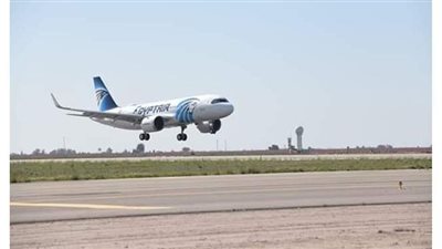مصر للطيران تنقل ٣٥٠٠ راكب على متن ١٨ رحلة جوية
