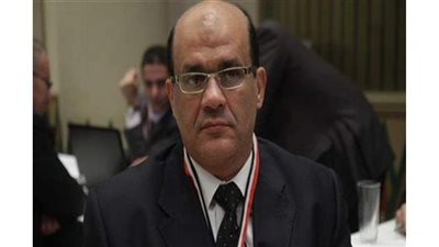 طارق متولي: إحلال السيارات للعمل بالغاز الطبيعي خطوة مهمة لحماية المناخ