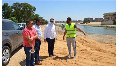 نائب محافظ الإسماعيلية يتفقد الأعمال الانشائية للطريق التبادلي