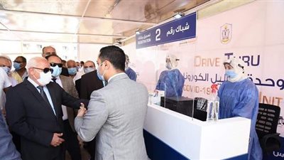 محافظ بورسعيد يفتتح أحدث وحدة لتحاليل كورونا بـ