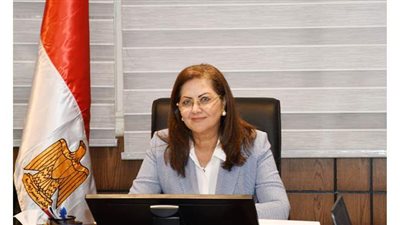 وزيرة التخطيط: جائحة كورونا فرصة لجميع الدول في توطين الصناعات