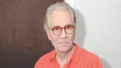 سناء شافع يخضع لفحوصات طبيبة للتأكد من عدم إصابته بكورونا