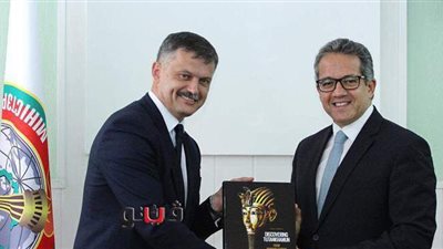 وزير السياحة والآثار يبحث مع نظيره  البيلاروسي سبل التعاون المشترك| صور