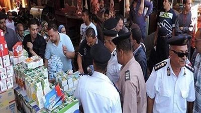 مباحث التموين تحرر 23 مخالفة بيع بأزيد من السعر الرسمي بالجيزة