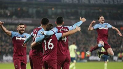 وست هام يفوز على واتفورد 1/3 ويقترب من البقاء في البريميرليج