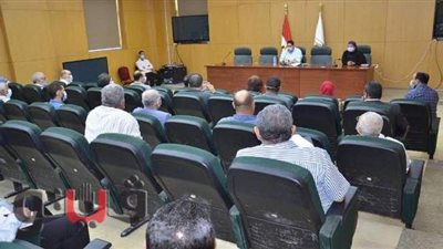 نائب محافظ بني سويف يجتمع بالجمعيات الأهلية لتفعيل وثيقة العمل الأهلي