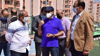 وزير الرياضة يتفقد المدينة الشبابية ومركز شباب الأسمرات