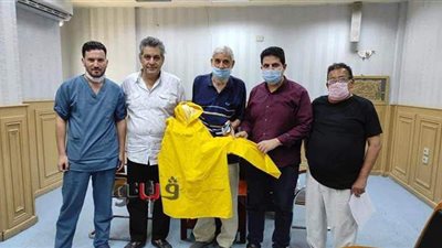 نقابة الأطباء تهدي ٥٠  بدلة عزل واقية للأطقم الطبية بجنوب سيناء | صور