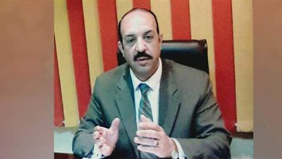 خبير: المؤشر الرئيسي للبورصة أنهى تداولات الأسبوع متأثرًا بالأزمات الجيوسياسية