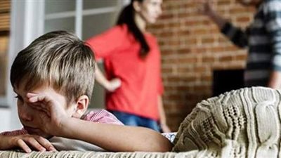 للآباء.. 4 سلوكيات يجب الالتزام بها خلال المعارك الزوجية في وجود الأبناء