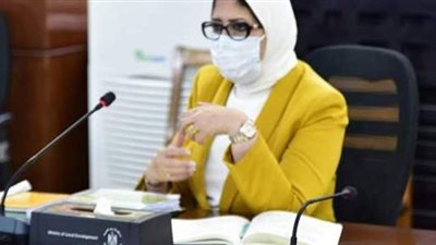 انخفاض جديد في الاصابات.. الصحة: تسجيل 698 حالات إيجابية جديدة لفيروس كورونا.. و 63 وفاة