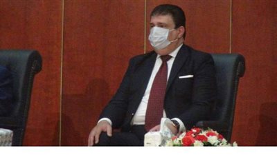 حسين زين: الإعلام الوطني يتبع أعلى معايير الشفافية في تغطية انتخابات الشيوخ