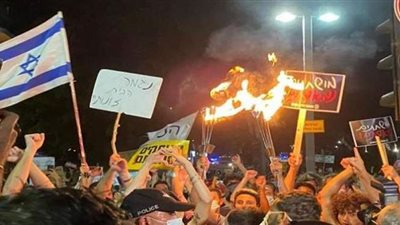 اندلاع تظاهرات في تل أبيب أمام مقر نتنياهو | فيديو