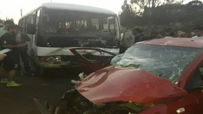 إصابة شخصين في حادث تصادم 3 سيارات أعلى محور الأوتوستراد