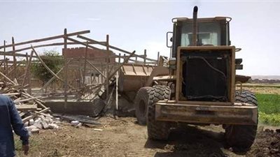 محافظ سوهاج: إزالة 285 حالة تعد خلال 10 أيام | صور