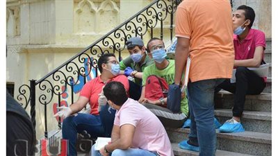 طالب ثانوية عامة: 