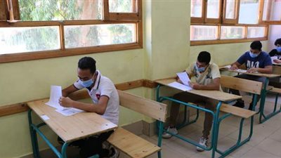 التعليم؛ امتحان التفاضل والتكامل بالثانوية العامة بدون أخطاء