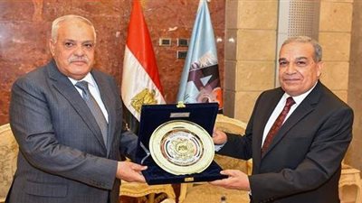 رئيس الهيئة العربية للتصنيع يستقبل وزير الدولة للإنتاج الحربي الجديد