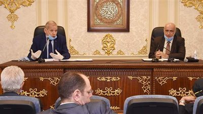 التعليم: ندرس كافة المقترحات قبل بدء العام الدراسي