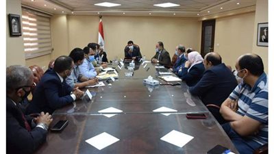 مناقشة حفلي الافتتاح والختام..  وزير الرياضة يجتمع باللجنة المنظمة لبطولة العالم لليد